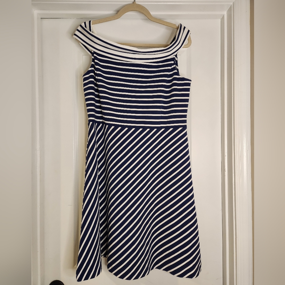 Vineyard Vines Mixed Stripe Dress